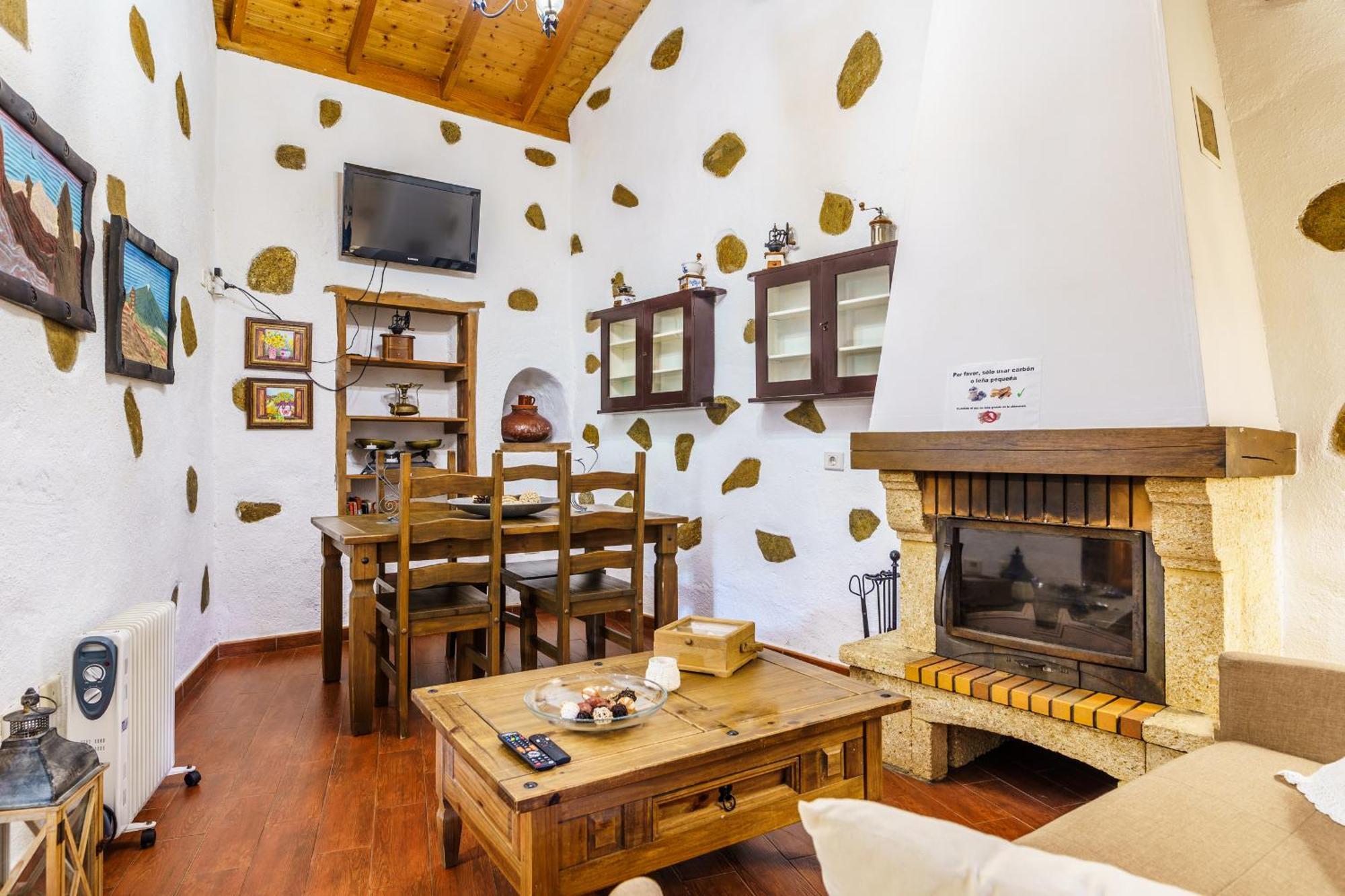 Agulo Rural House Mercedes-Solarium & Nature Views מראה חיצוני תמונה